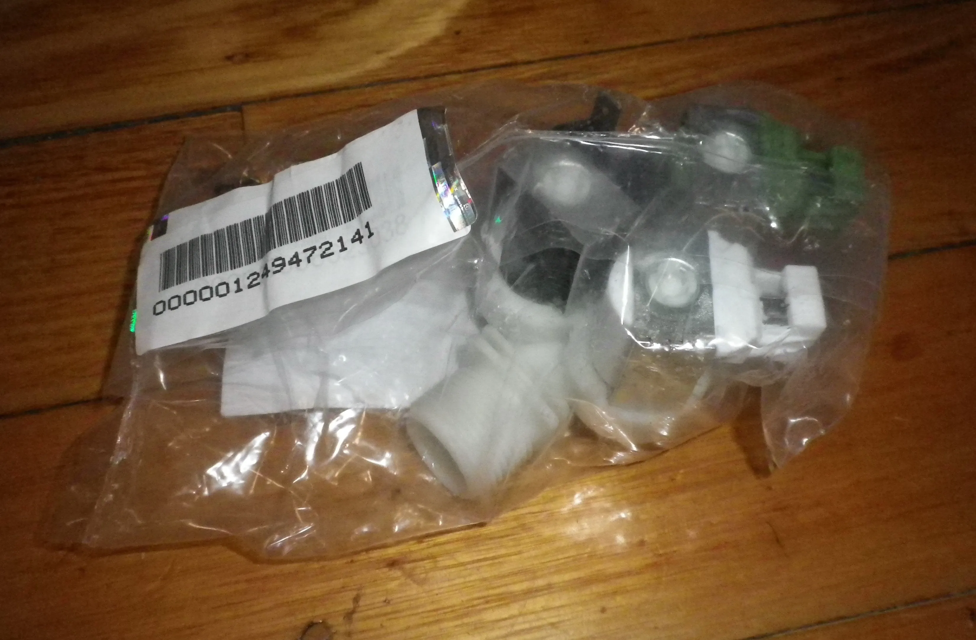 Triple Inlet Valve suits Electrolux EWD1477 Washer Dryer - Part # 1249472-14/1