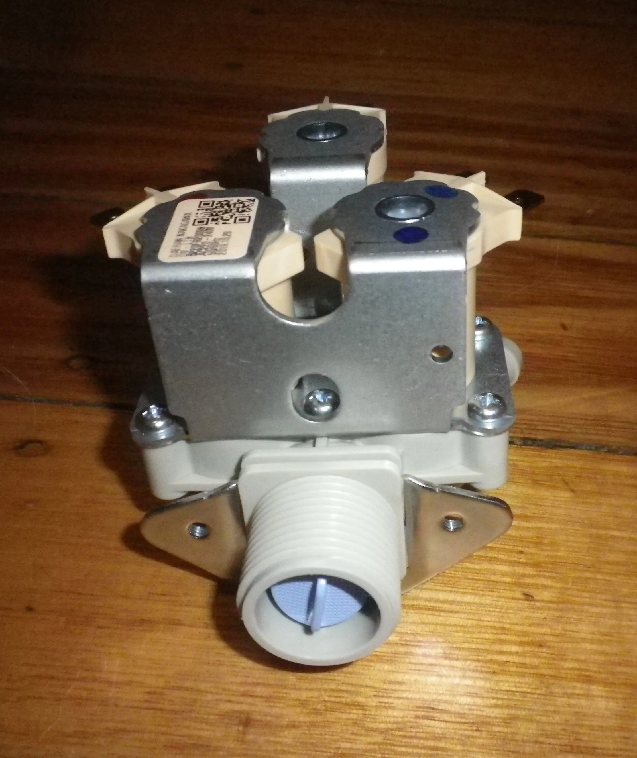 Triple Outlet 10mm Straight Inlet Valve for LG & Asko - Part # 5220FR2009S