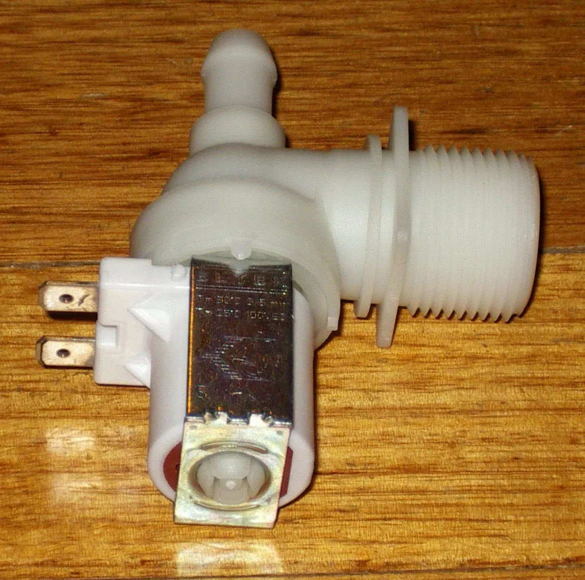 Universal 10mm Right-Angled Inlet Valve - Genuine Hoover, Simpson - Part # 1760008833