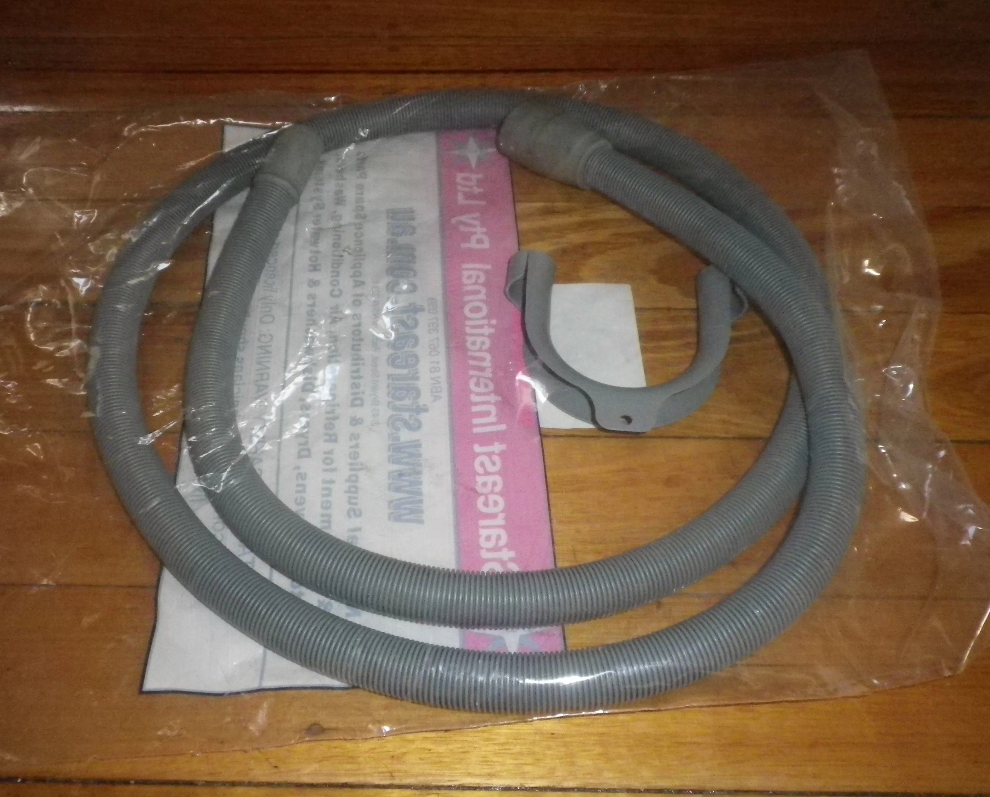 Universal 2.0metre Washing Machine Outlet Hose 22mm & 34mm Ends - Part # W078A