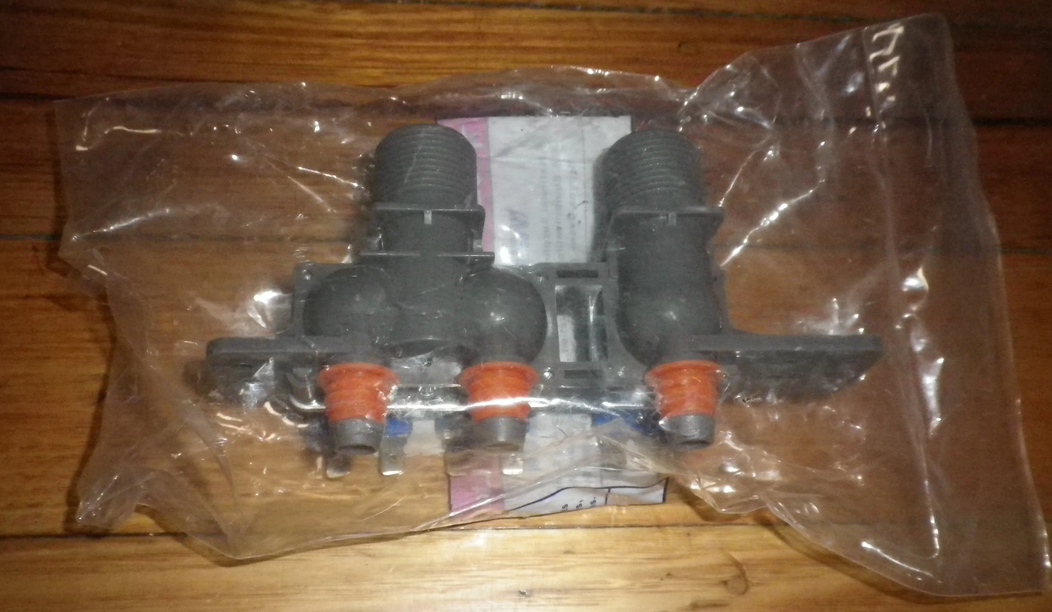 Universal Dual Inlet Valve suits some LG Top Load Washers - Part # UNI255B