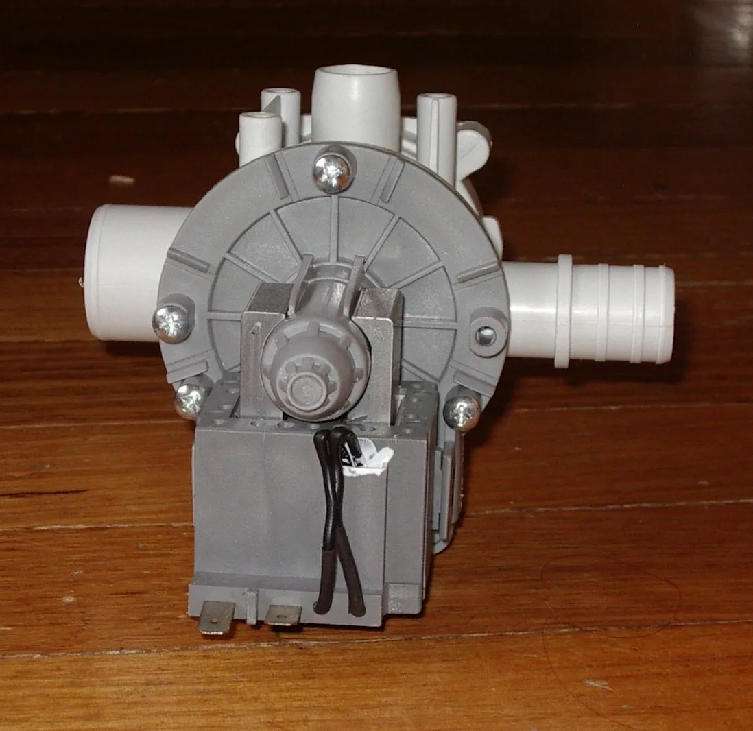 Universal Front Loader Complete Pump with Housing - Part # UNI279