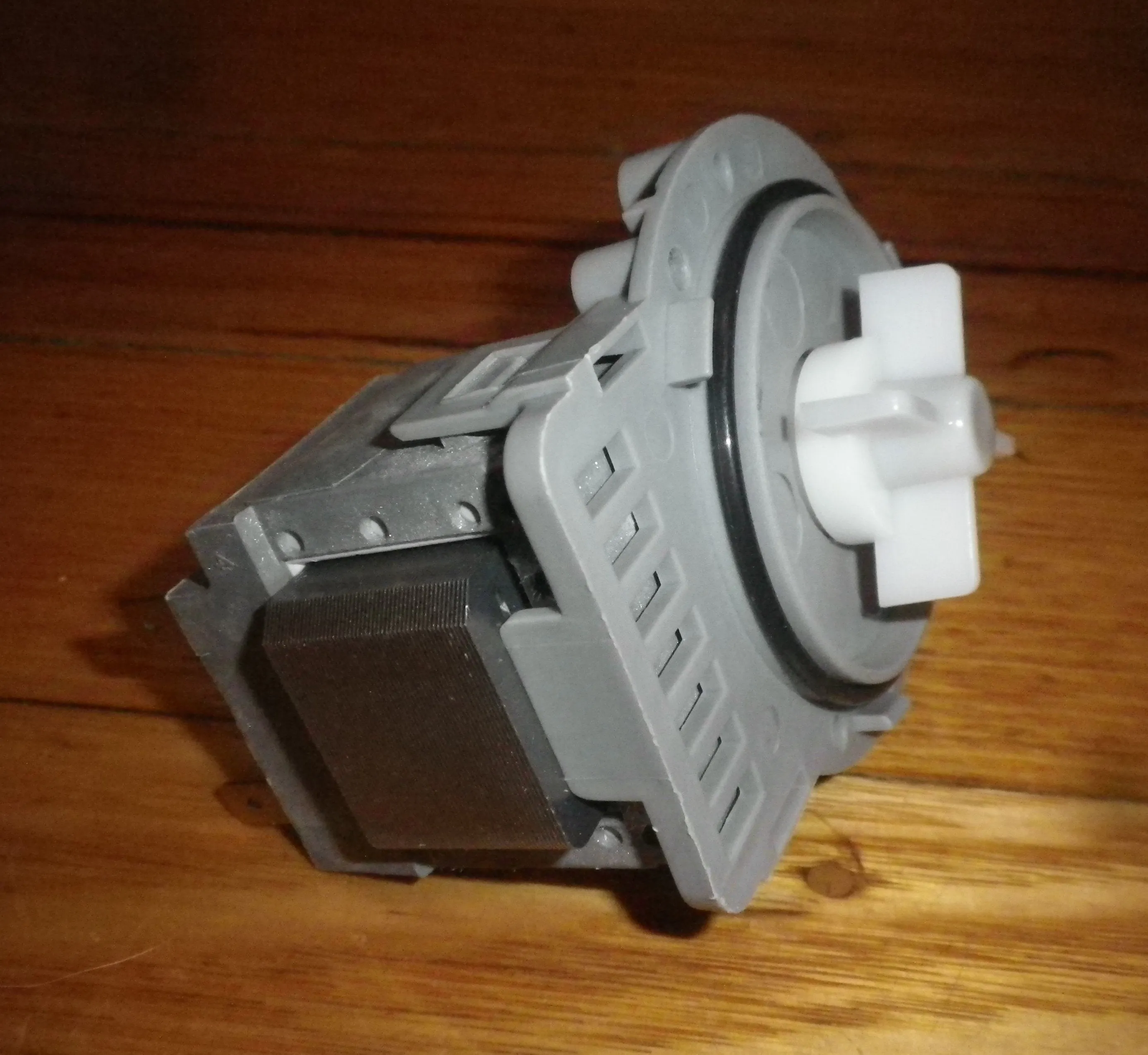 Universal Magnetic Pump Motor Body - Part No. UNI087, B20-6