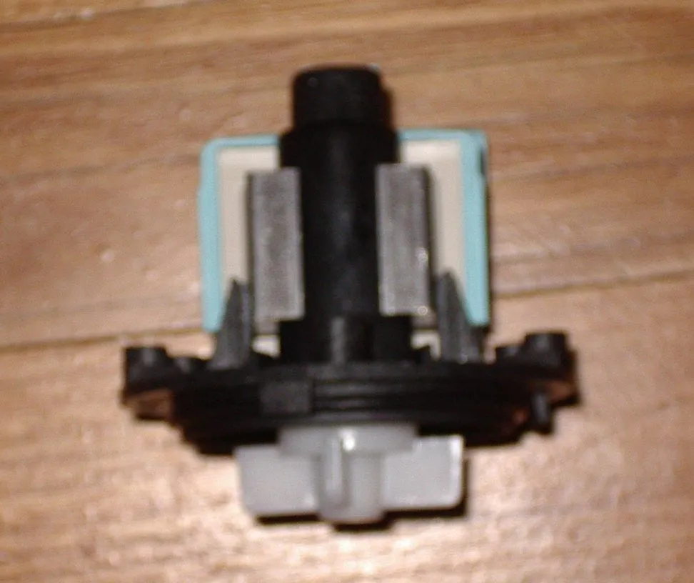 Universal Magnetic Pump Motor Body - Part No. UNI272