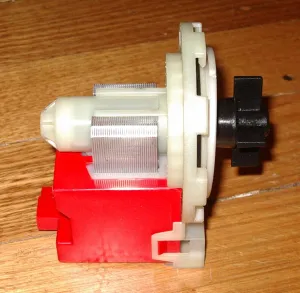 Universal Magnetic Twist-On Pump Motor Body - Part No. UNI200