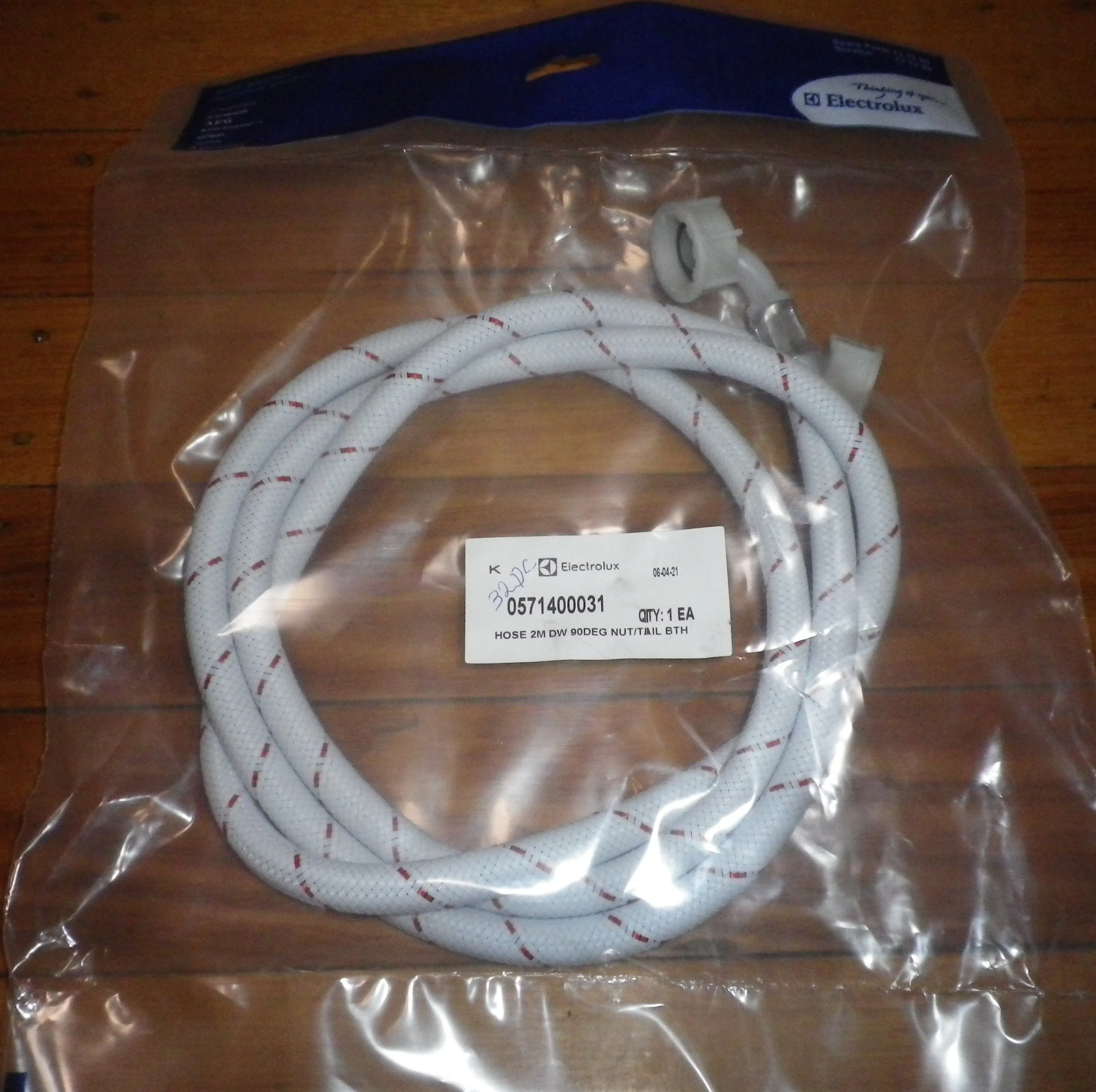 Universal Washer or Dishwasher Dual Ended 2metre Inlet Hose - Part # 0571400031