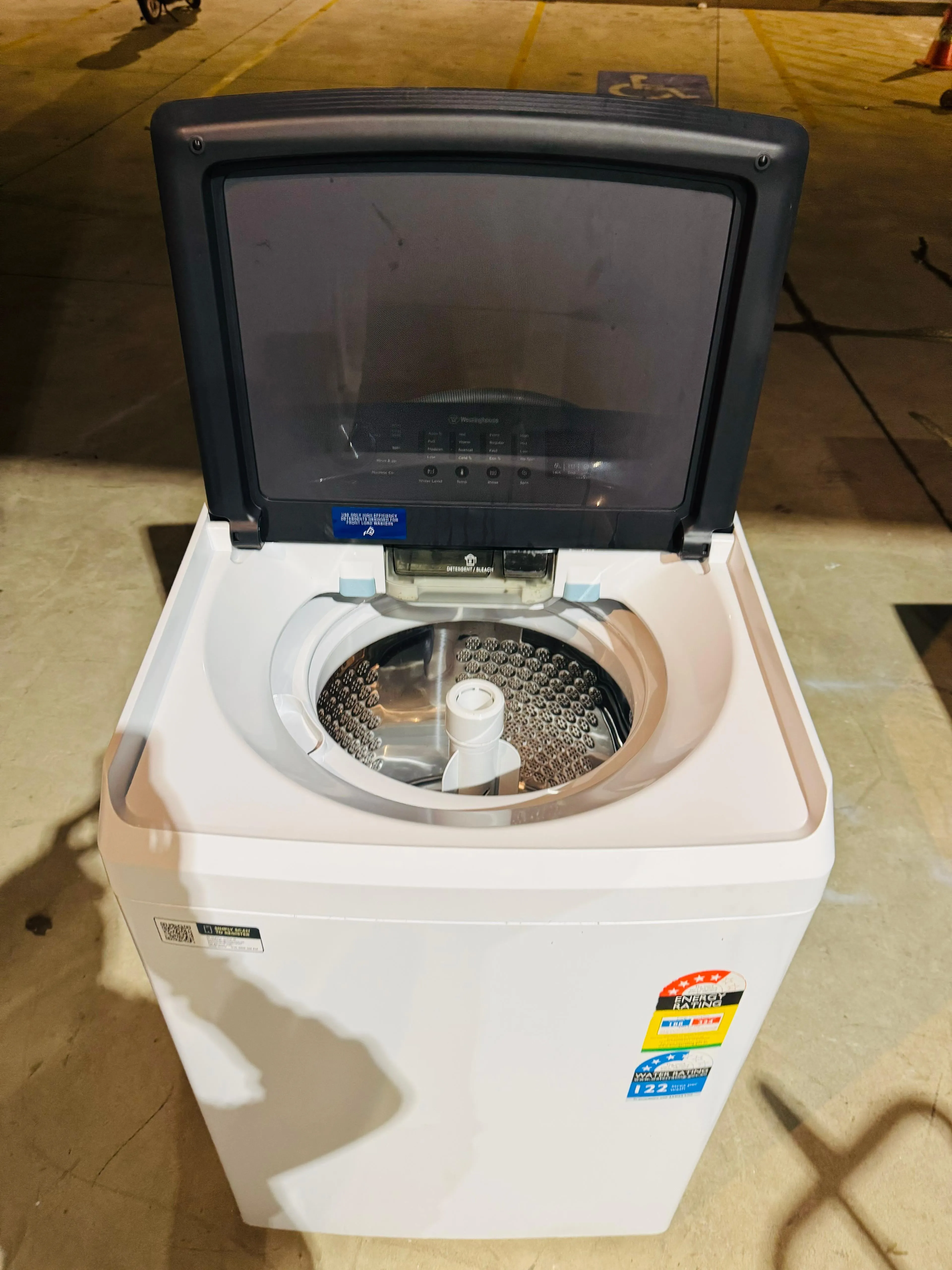 **WESTINGHOUSE 10 KGS TOP LOADER WASHING MACHINE**