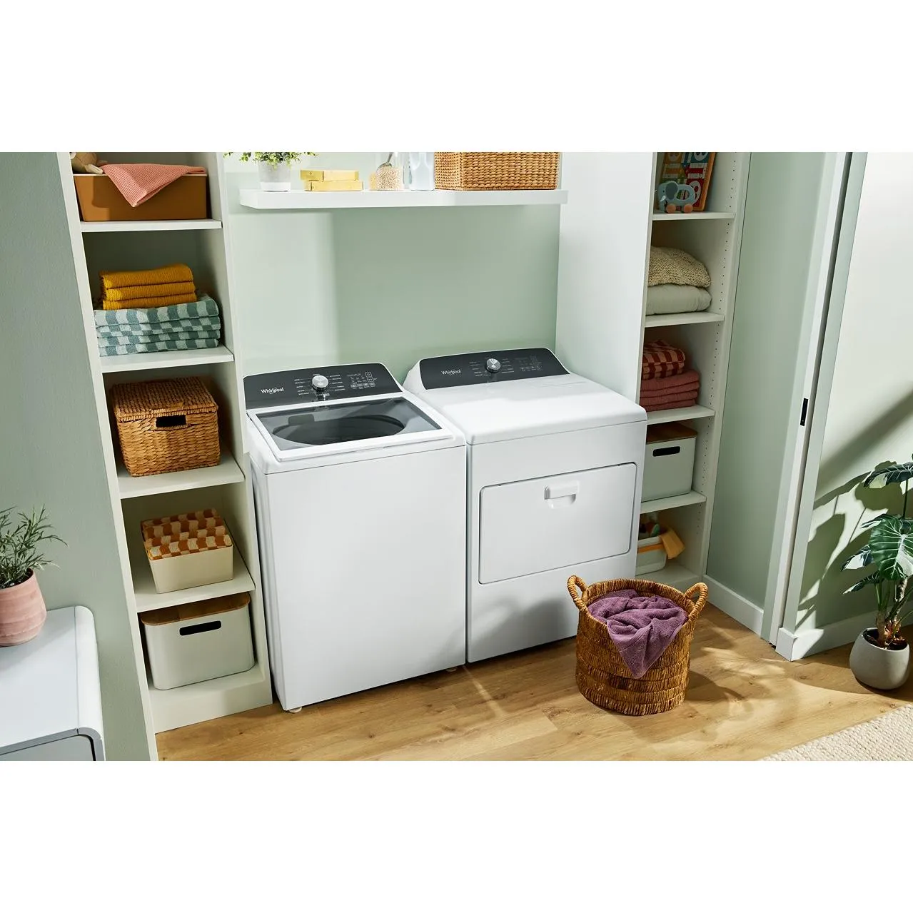 Whirlpool 5.3 cu. ft. Top Loading Washer with Built-in Faucet WTW5020SW