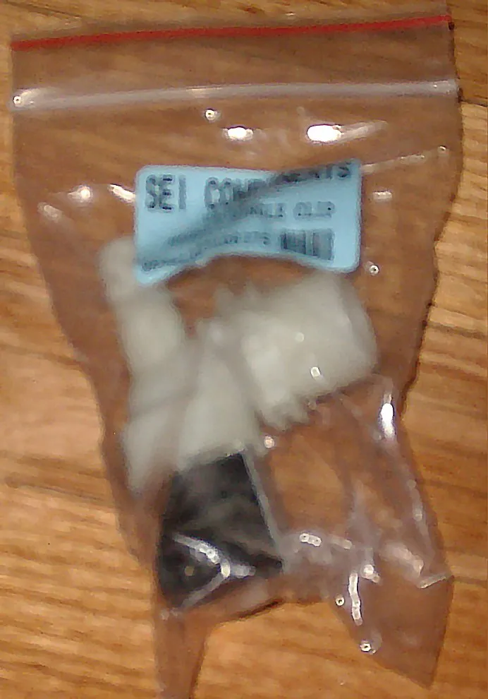 Whirlpool Compatible 13mm Right-Angled Inlet Valve - Part # 481227128375