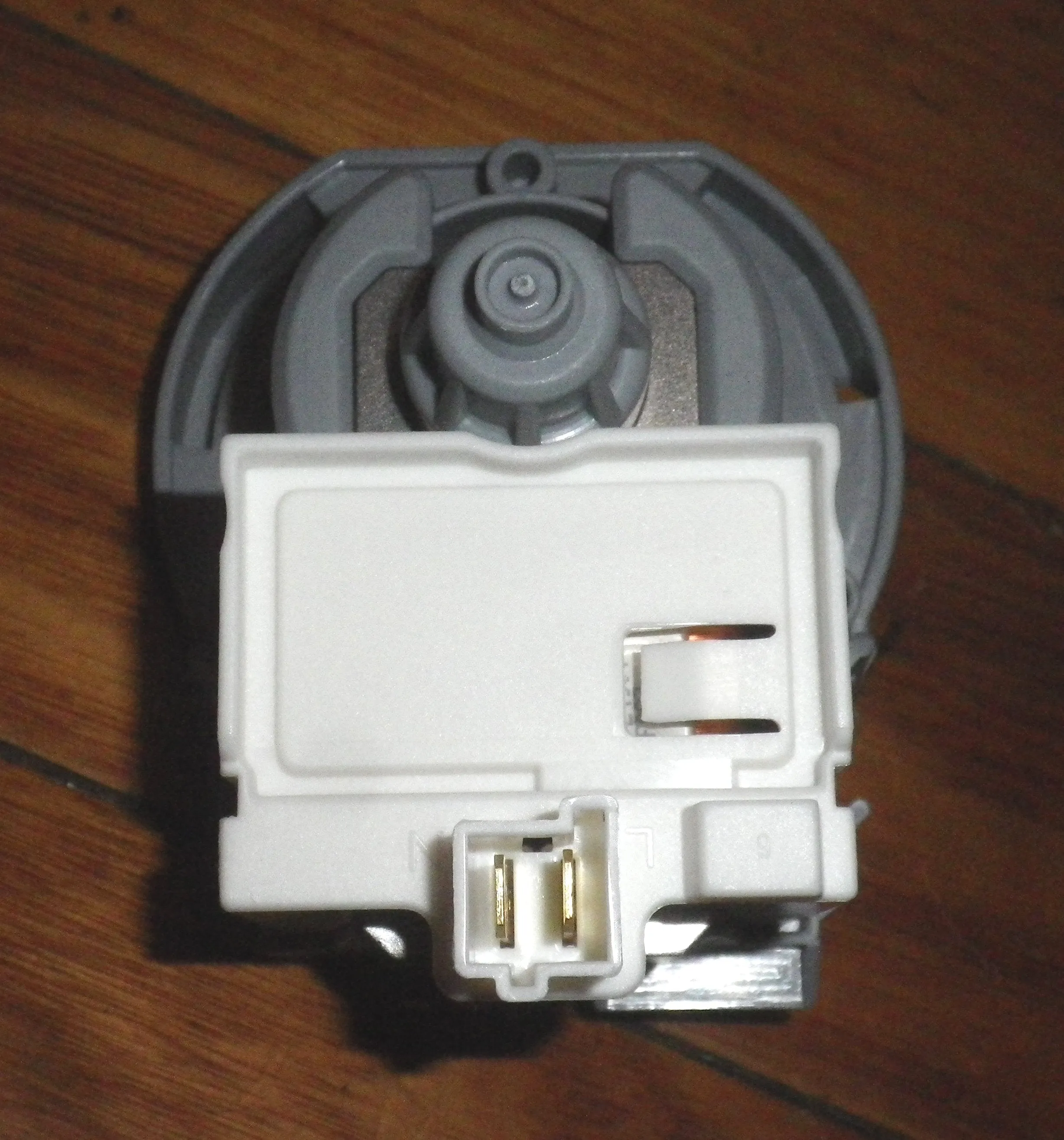 Whirlpool Dishwasher Magnetic Drain Pump Motor - Part # WP112