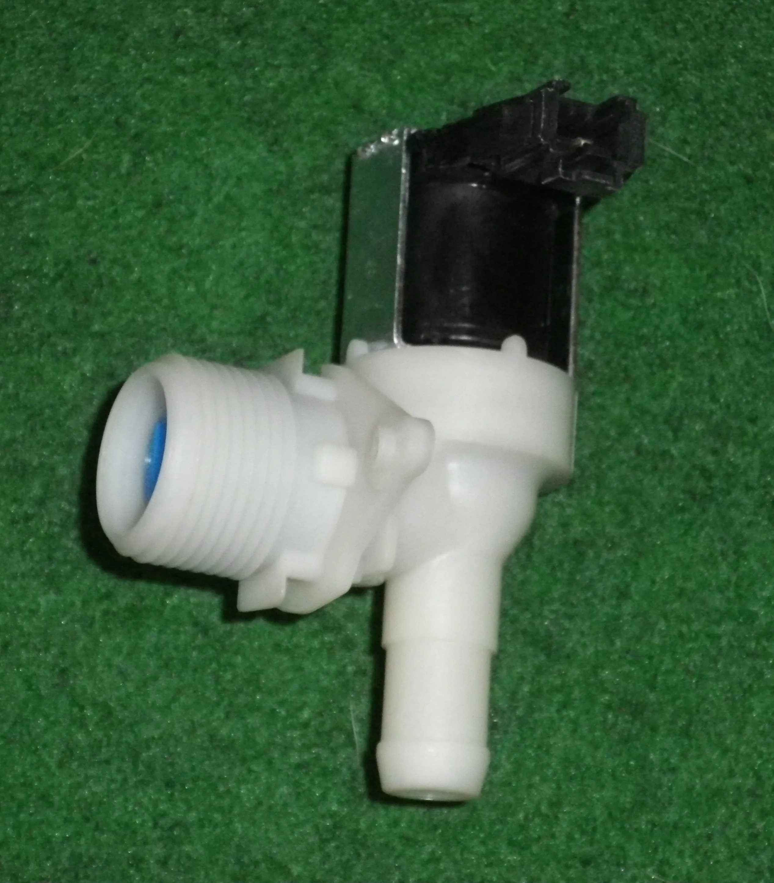 Whirlpool Genuine 13mm Right-Angled Inlet Valve - Part # 461971016721