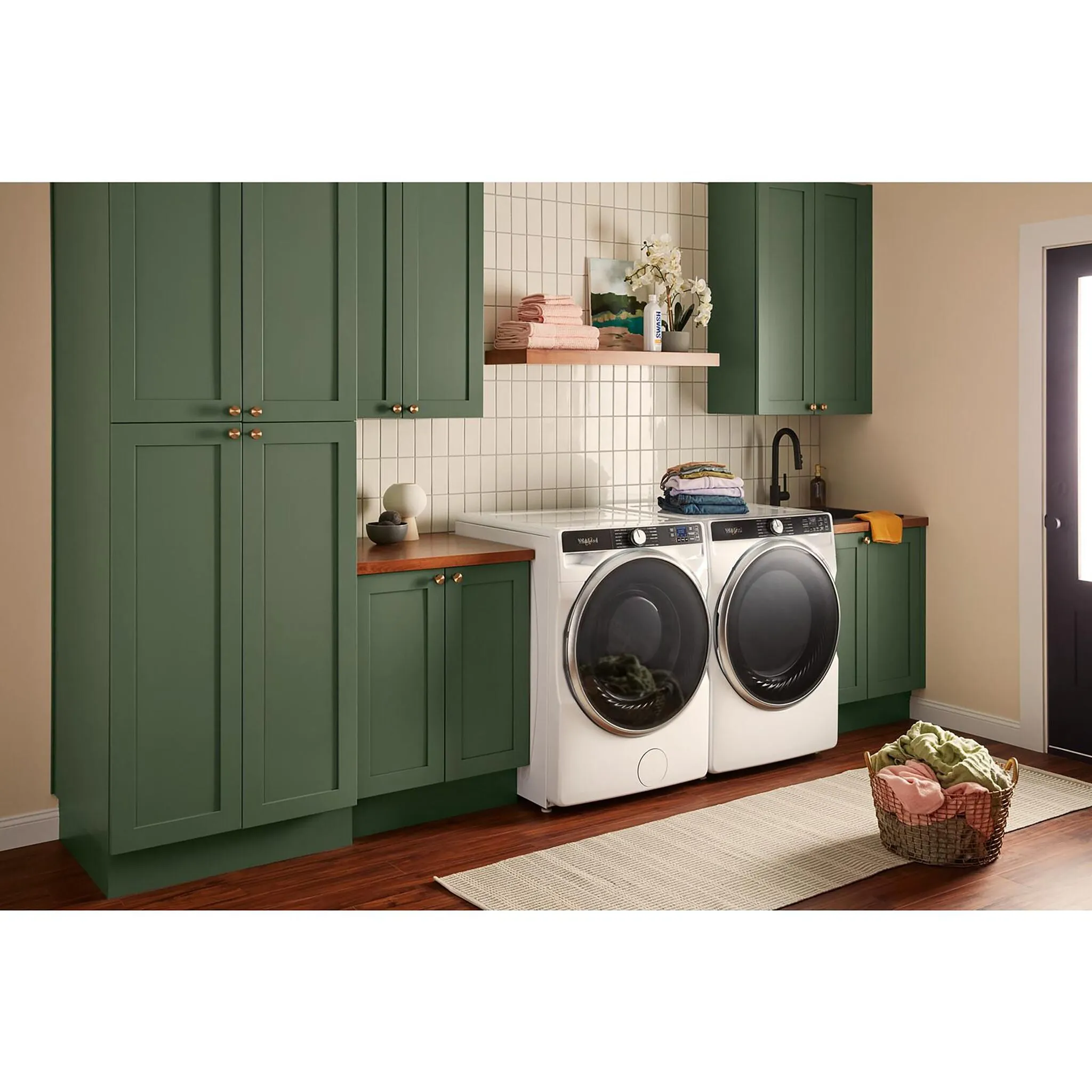 Whirlpool White Gas Dryer with Wrinkle Shield (7.4 Cu.Ft.) - WGD6720RW